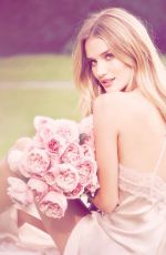 ROSIE HUNTINGTON-WHITELEY at Launch of Her New Fragrance in London