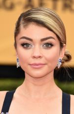 SARAH HYLAND at 2015 Screen Actor Guild Awards in Los Angeles