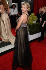 SARAH HYLAND at 2015 Screen Actor Guild Awards in Los Angeles