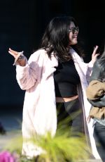 SELENA GOMEZ Heading to Botanical Garden in Atlanta