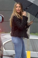 SOFIA VERGARA in Tight Jeans Out in Brentwood 1001