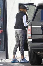 SOFIA VERGARA in Tights Leaves a Gym in West Hollywood 1901