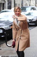 SOPHIA BUSH Out in and About in New York 0601