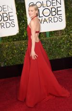 TAYLOR SCHILLING at 2015 Golden Globe Awards in Beverly Hills