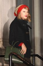 TAYLOR SWIFT Leaves Her Apartment in New York 3112