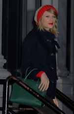 TAYLOR SWIFT Leaves Her Apartment in New York 3112