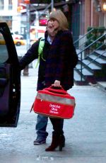 TAYLOR SWIFT Leaves Her New York