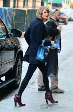 TAYLOR SWIFT Out and About in New York 1601