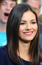 VICTORIA JUSTICE on The Set of Extra 0801
