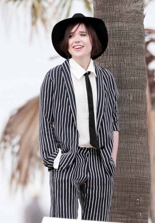 ELLEN PAGE on the Set of a Photoshoot
