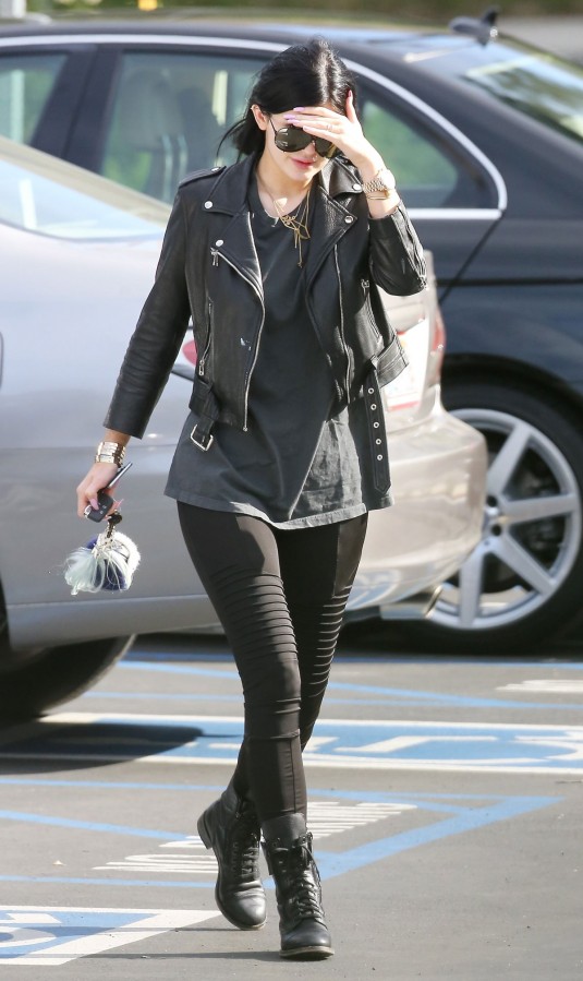 KYLIE JENNER Out for Lunch