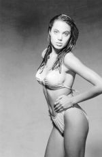 ANGELINA JOLIE - Swimsuits Modeling Photos from 1991
