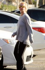 BRITNEY SPEARS Arrives at a Dance Studio in Westlake Village 0302