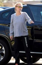 BRITNEY SPEARS Arrives at a Dance Studio in Westlake Village 0302