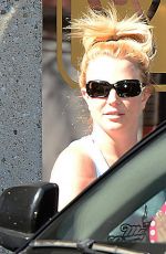 BRITNEY SPEARS at Dance Studio in Thousand Oaks 2402