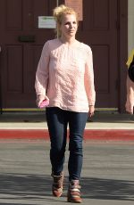 BRITNEY SPEARS Out and About in Westlake Village 0302