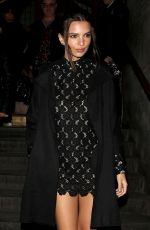 EMILY RATAJKOWSKI at Giles Deacon Fashion Show in London