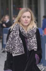 FEARNE COTTON Out and About in London 0202