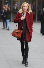 FEARNE COTTON Out and About in London 1202