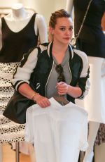 HILARY DUFF Shoping at Intermix in Los Angeles