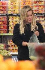 HILARY DUFF Shopping at Whole Foods in Beverly Hills 2702