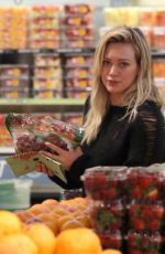 HILARY DUFF Shopping at Whole Foods in Beverly Hills 2702