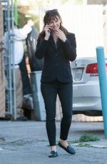 JENNIFER GARNER Out and About in Los Angeles 2502