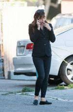 JENNIFER GARNER Out and About in Los Angeles 2502