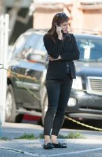 JENNIFER GARNER Out and About in Los Angeles 2502