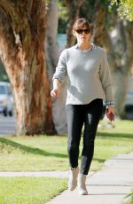 JENNIFER GARNER Out and About in Los Angeles 2602