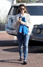 JENNIFER GARNER Out and About in Malibu 3101