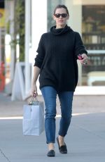 JENNIFER GARNER Out Shopping in Brentwood 2402