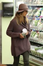 JESSICA ALBA Shopping at Whole Food in Beverly Hills 3101