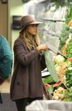 JESSICA ALBA Shopping at Whole Food in Beverly Hills 3101
