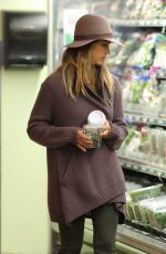 JESSICA ALBA Shopping at Whole Food in Beverly Hills 3101