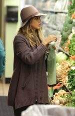 JESSICA ALBA Shopping at Whole Food in Beverly Hills 3101