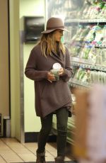 JESSICA ALBA Shopping at Whole Food in Beverly Hills 3101