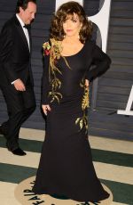 JOAN and JACKIE COLLINS at Vanity Fair Oscar Party in Hollywood