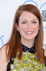 JULIANNE MOORE at 2015 Film Independent Spirit Awards in Santa Monica