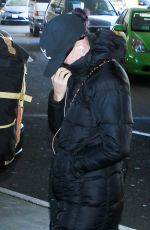 KATY PERRY Arrives at LAX Airport in Los Angeles 1302