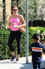 KELLY BROOK Gets Flowers from a Boy Out in Los Angeles