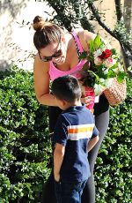 KELLY BROOK Gets Flowers from a Boy Out in Los Angeles