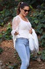 KELLY BROOK in Tight Jeans Out and About in Beverly Hills