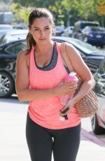KELLY BROOK in Tight Leggings Arrives at a Gym in Los Angeles
