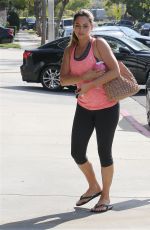 KELLY BROOK in Tight Leggings Arrives at a Gym in Los Angeles