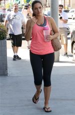 KELLY BROOK in Tight Leggings Arrives at a Gym in Los Angeles