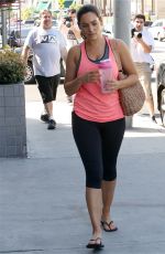 KELLY BROOK in Tight Leggings Arrives at a Gym in Los Angeles