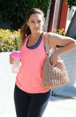 KELLY BROOK in Tight Leggings Arrives at a Gym in Los Angeles