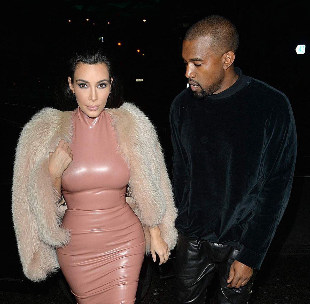 KIM KARDASHIAN and Kanye West Out and About in London 2602 KIM KARDASHIAN and Kanye West Out and About in London 2602