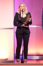 KRISTEN BELL at 2015 Noble Awards in Beverly Hills